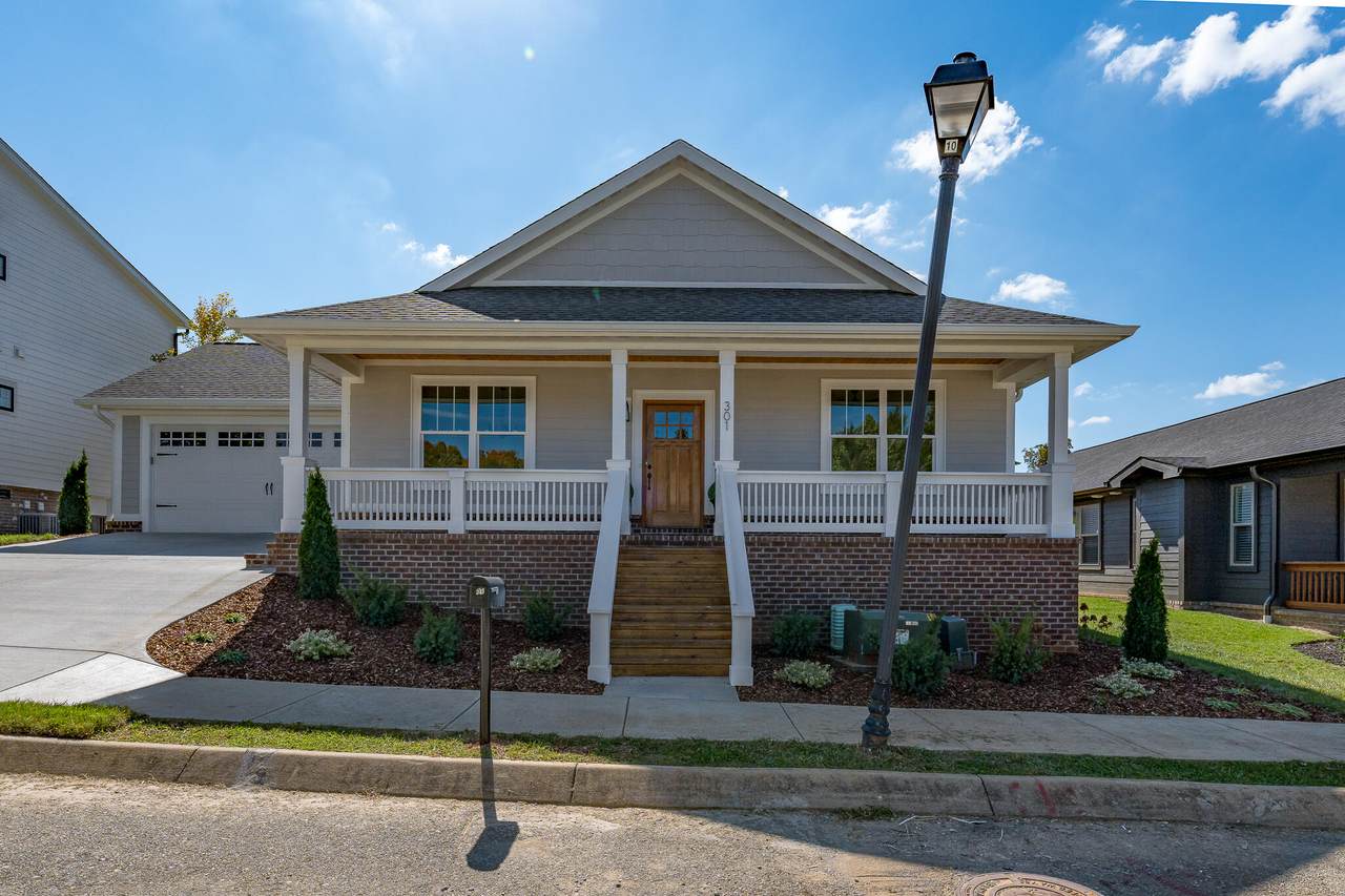 301 Princeton Gardens Private Drive - Photo 1