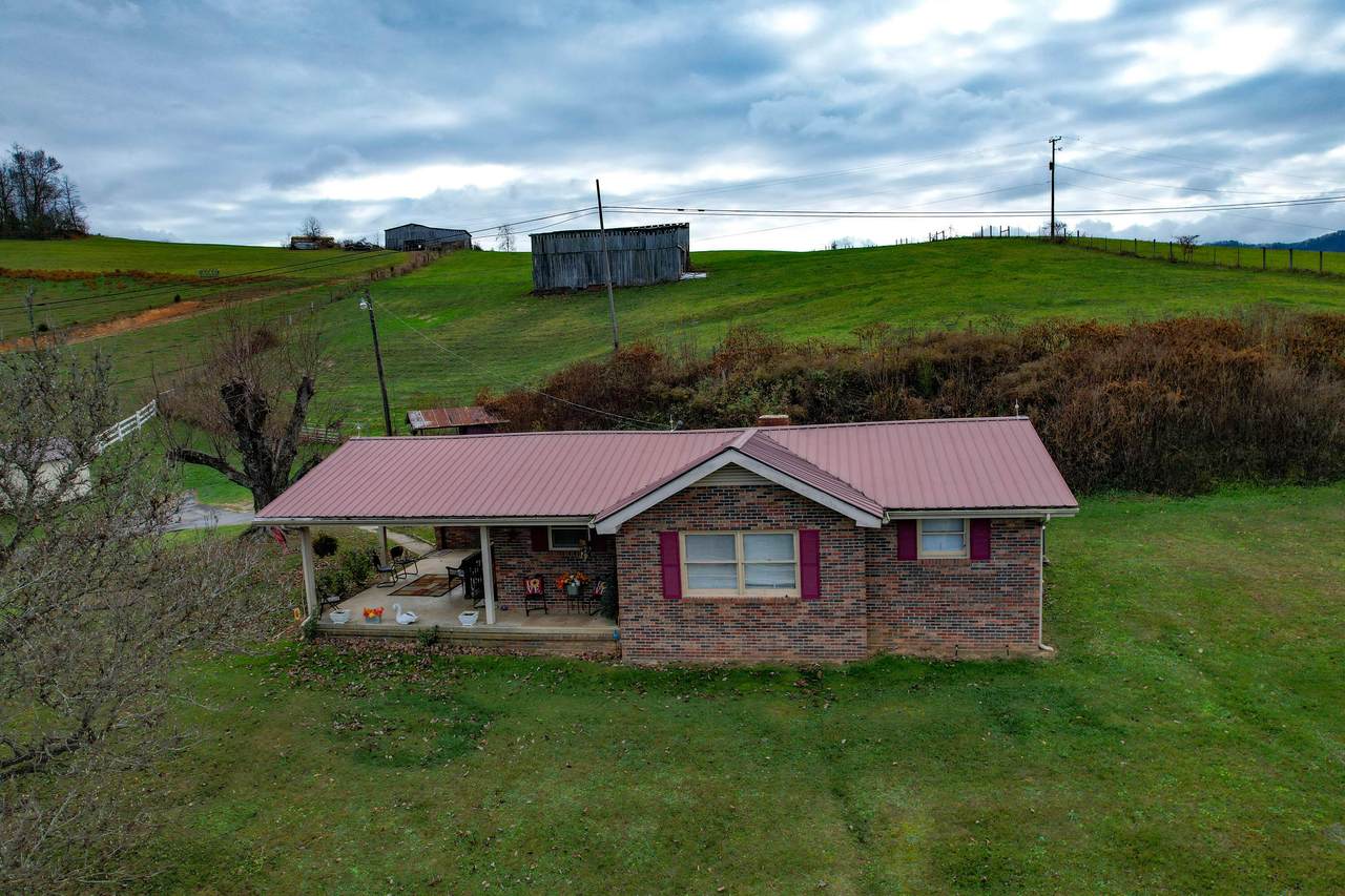 6784 Nickelsville Highway - Photo 1