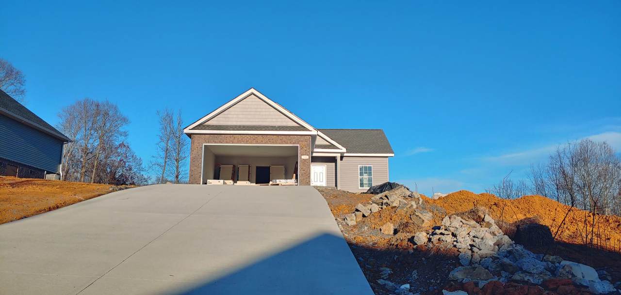 712 Pasture Ridge Road - Photo 1