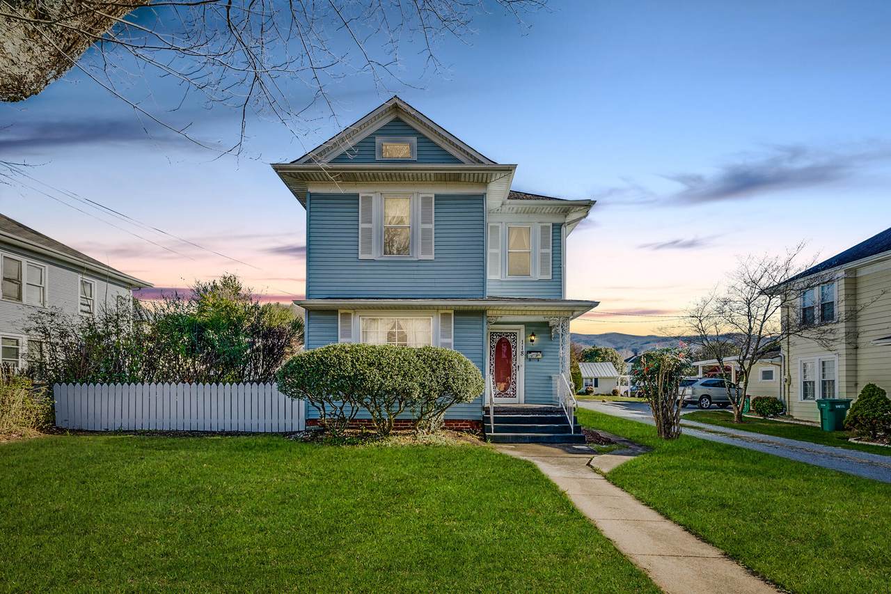 118 Elm Avenue - Photo 1