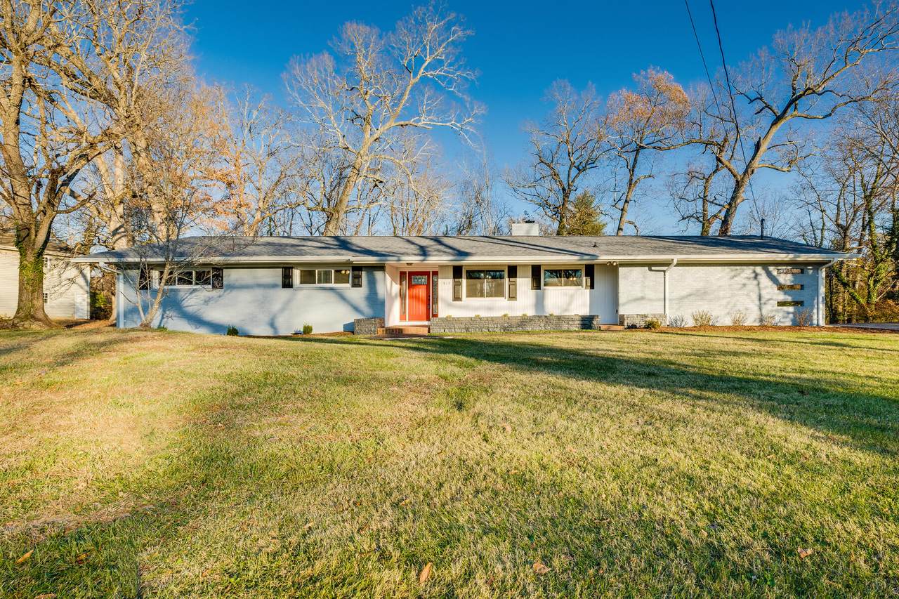 517 Robindale Lane - Photo 1