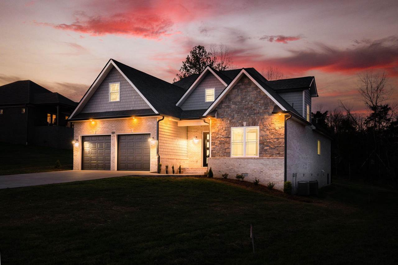 27 Alden Lane - Photo 1