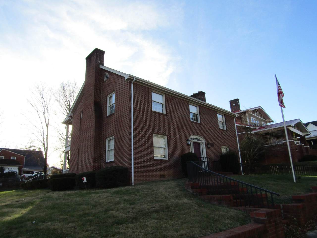 107 West Mckee St - Photo 1