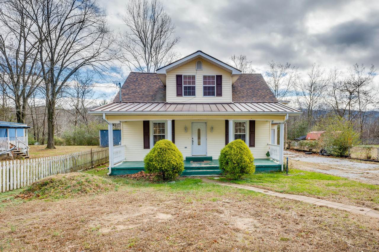 574 Buchanan Street - Photo 1