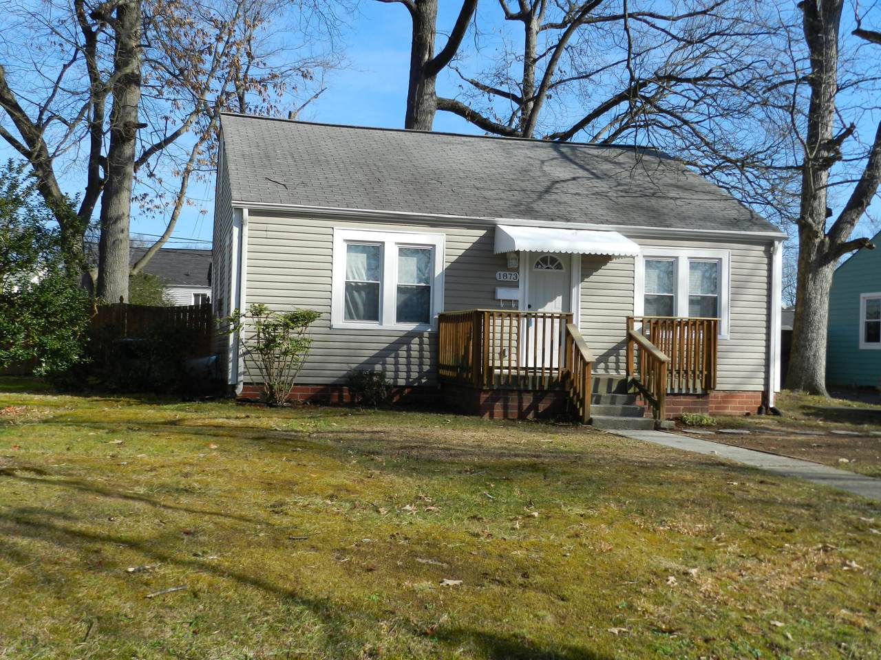1873 Kenwood Road - Photo 1