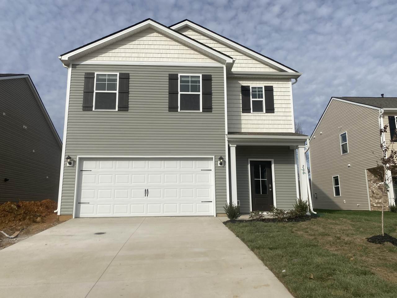 229 Crockett Dr Drive - Photo 1