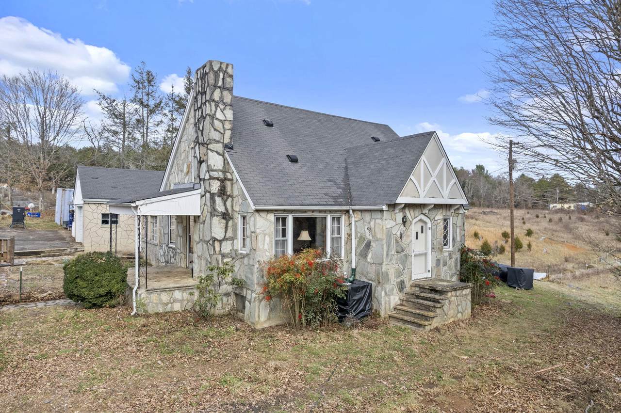 1215 Bristol Caverns Highway - Photo 1