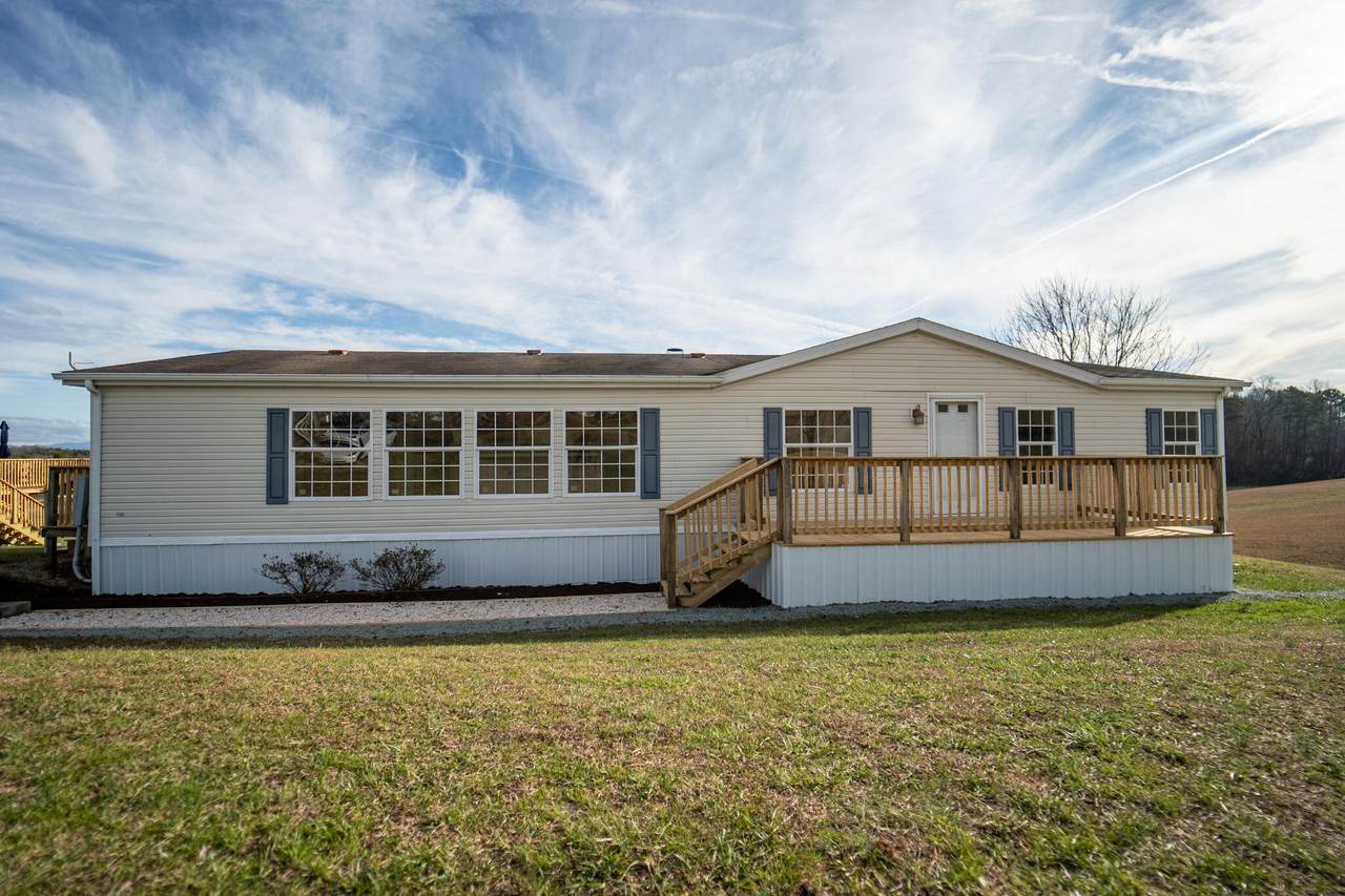 560 Meadowview Road - Photo 1