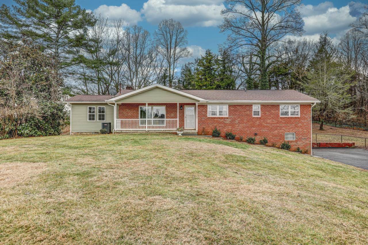 213 Poplar Ridge Road - Photo 1