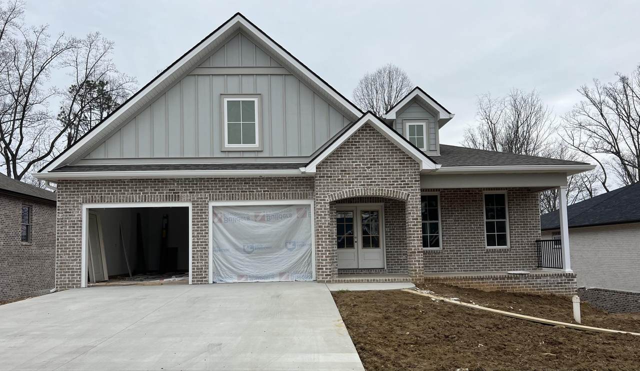 402 English Ivy Trail - Photo 1