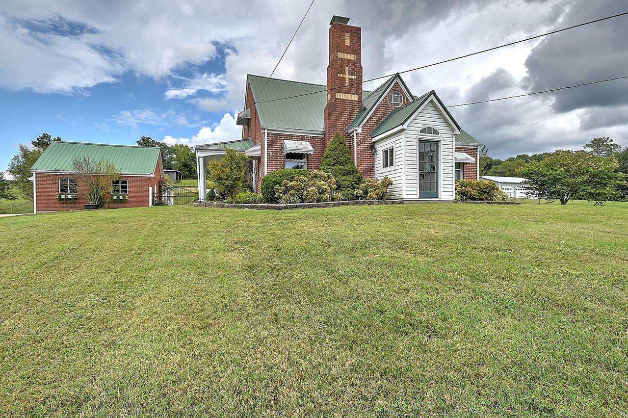 1395 Chuckey Highway - Photo 1