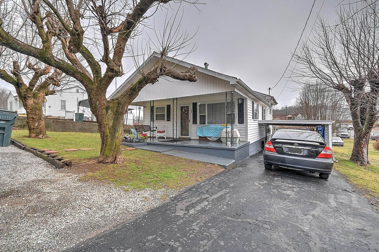 203 Seaton Avenue - Photo 1