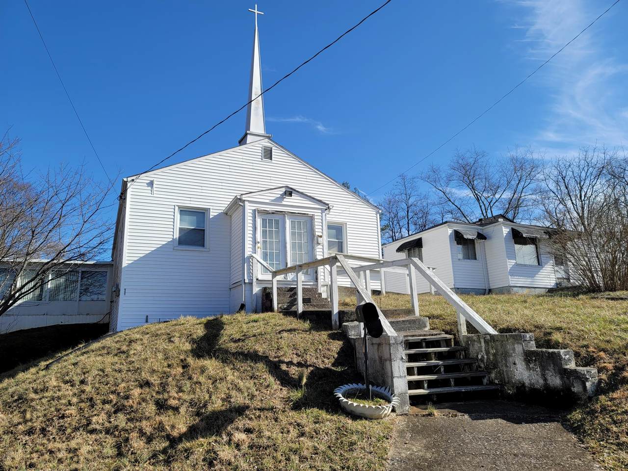108 Anderson Street - Photo 1