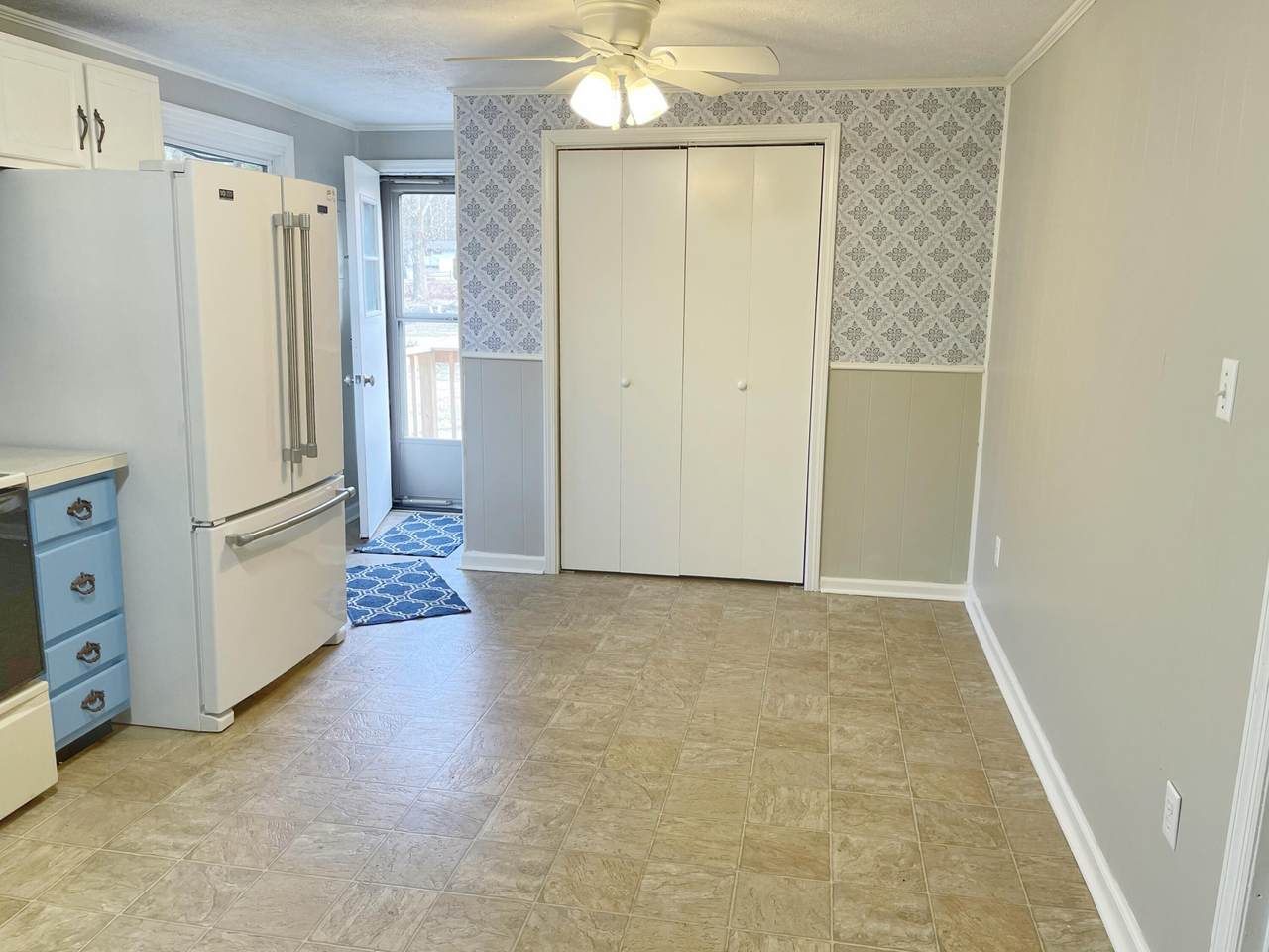 1075 Rock Creek Road - Photo 1