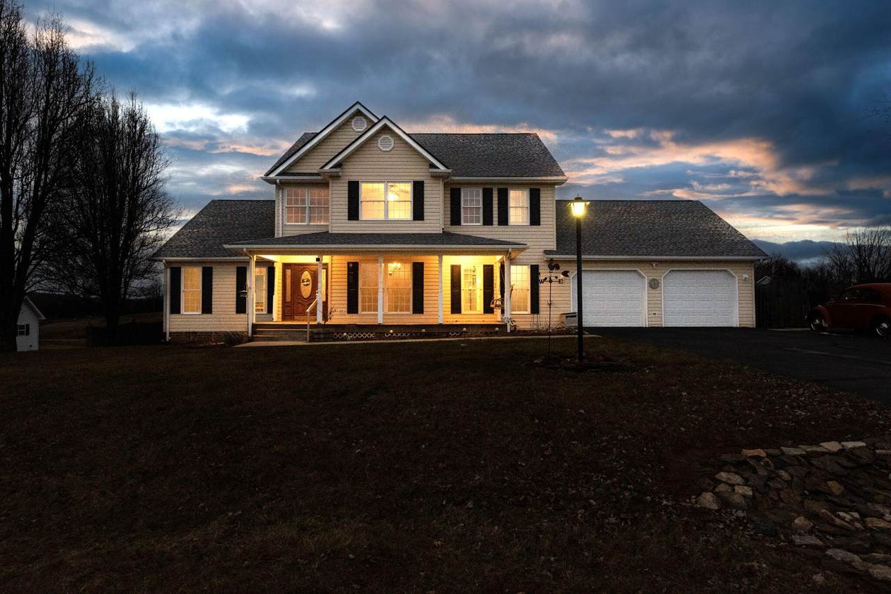 17249 Crabtree Court - Photo 1