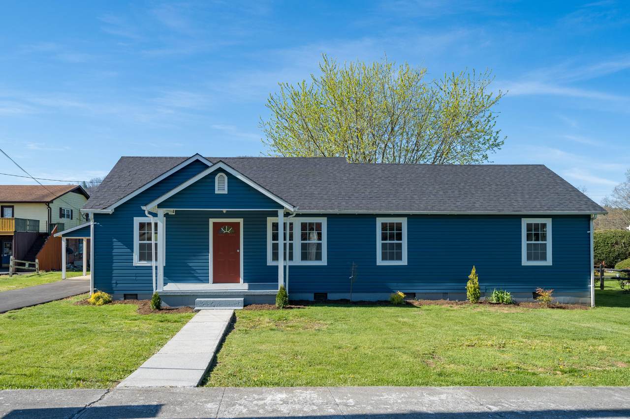 315 College Street - Photo 1