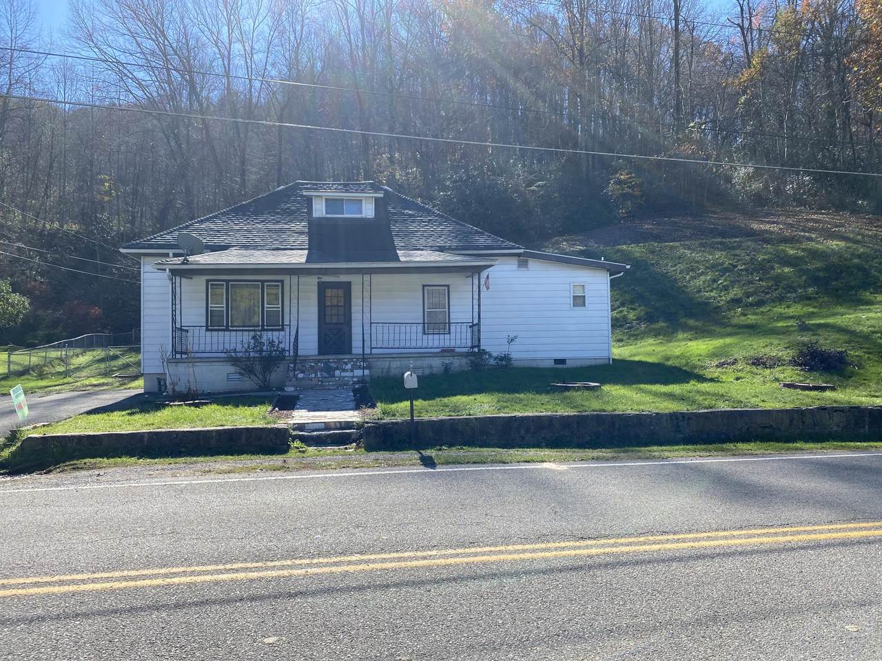 1839 Main Avenue - Photo 1