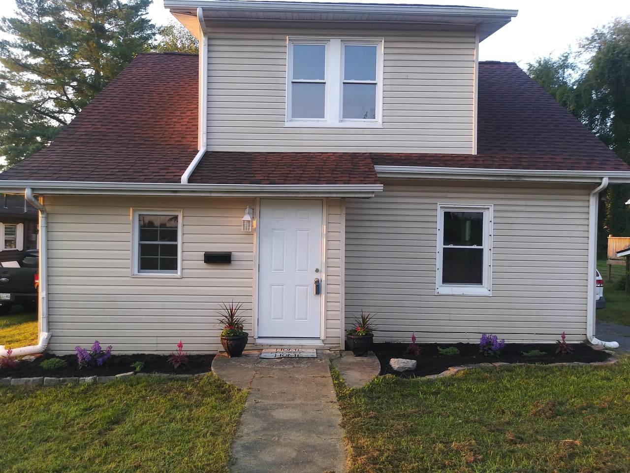303 Wilson Avenue - Photo 1