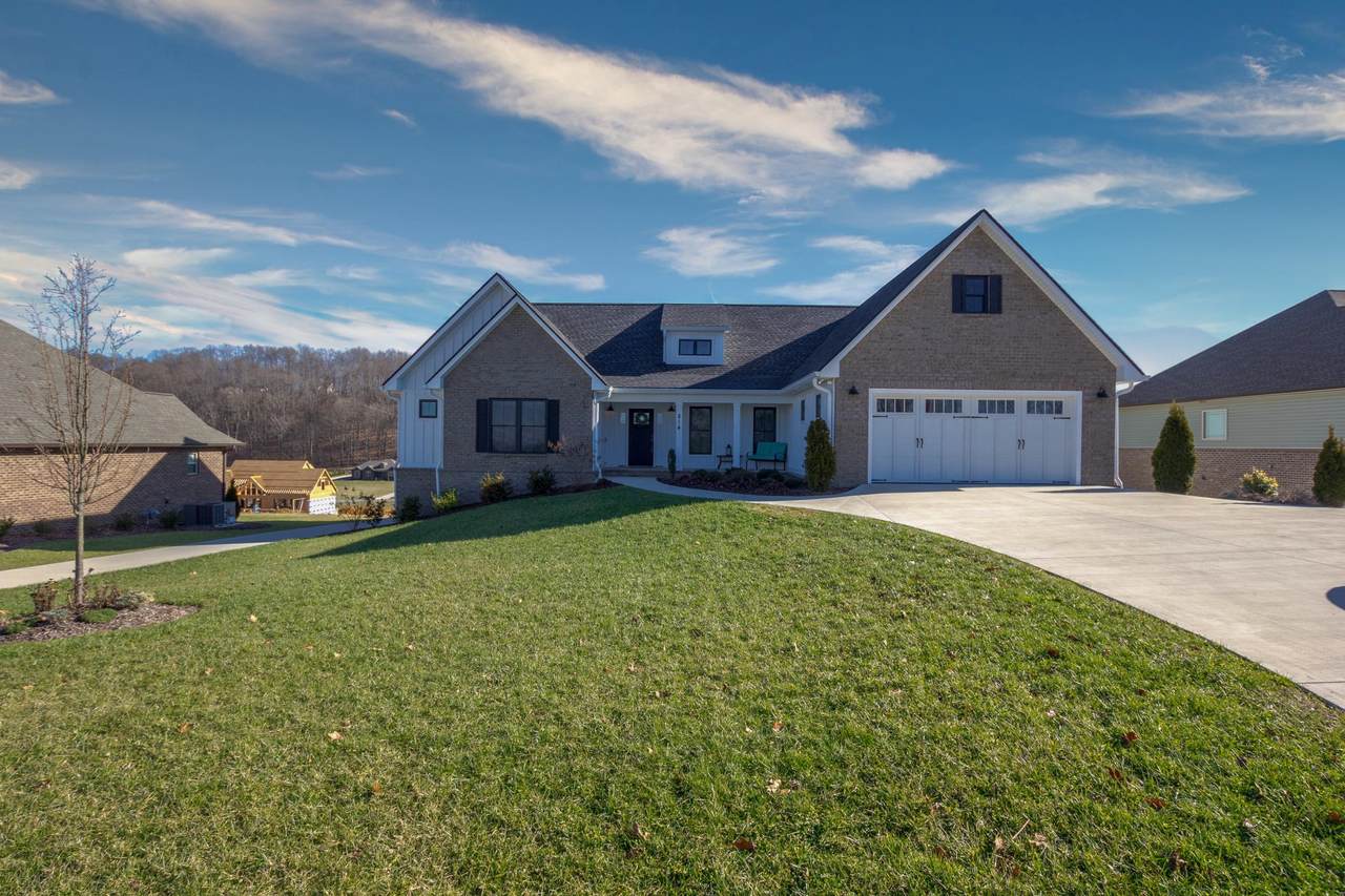814 Hales Chapel Road - Photo 1
