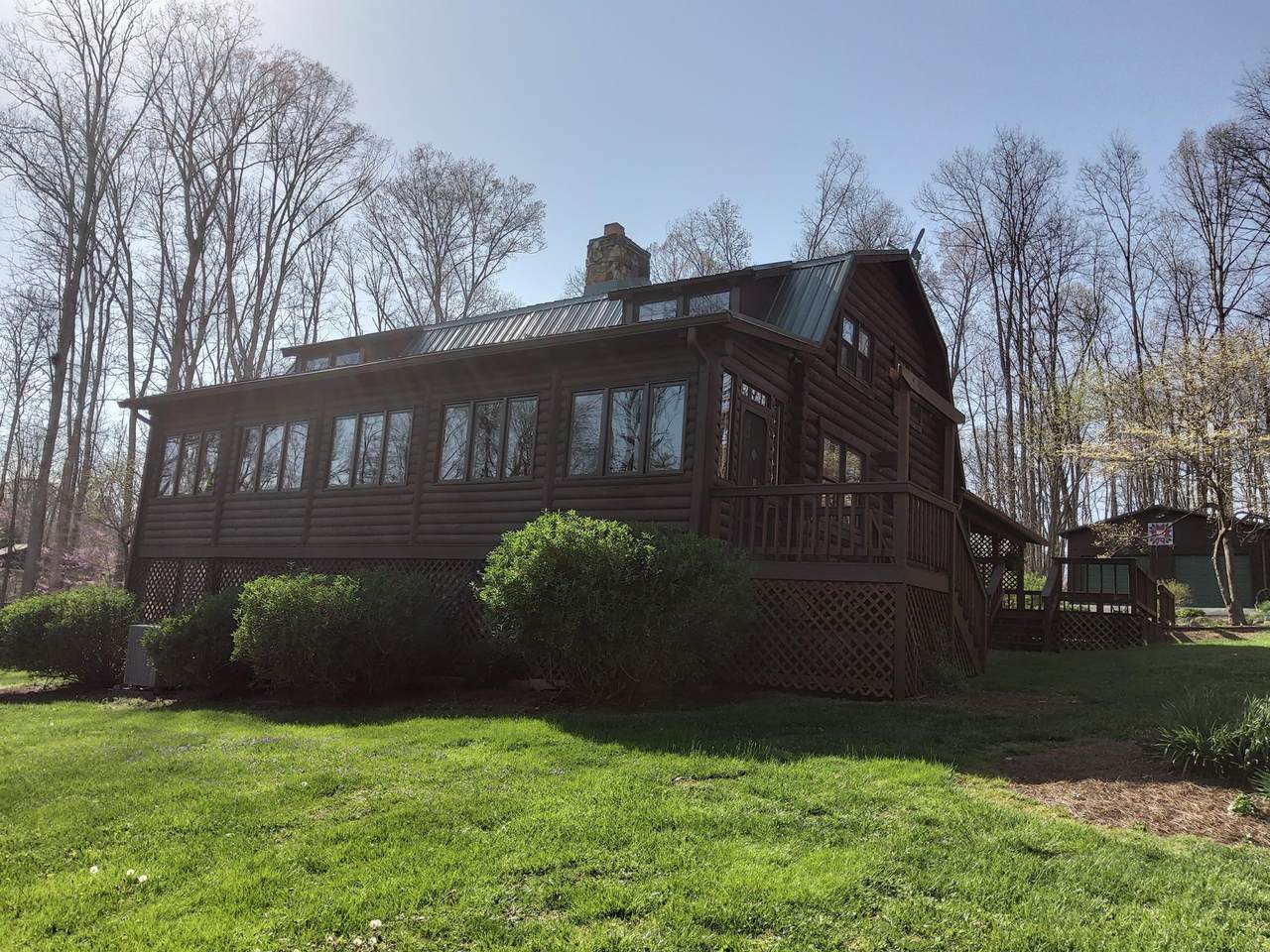381 Buckingham Road - Photo 1