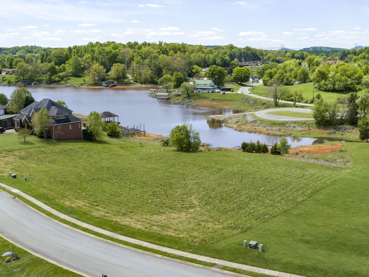116 Grande Harbor Way - Photo 1
