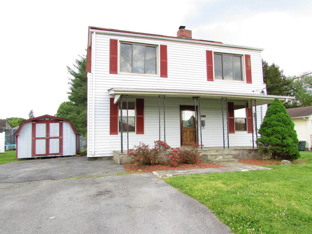 1508 Garden Road - Photo 1