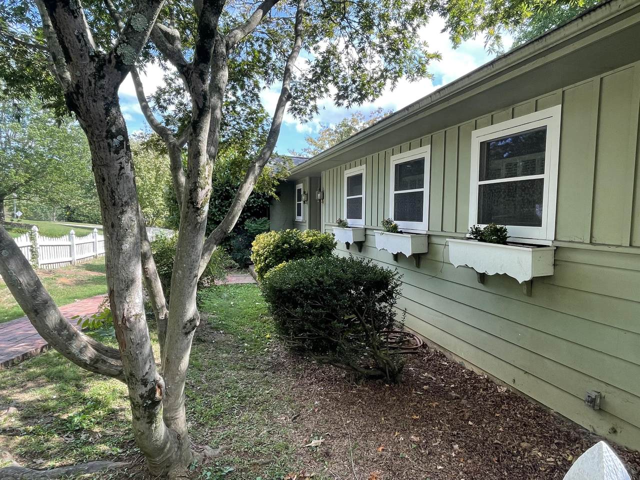1341 Watauga Street - Photo 1