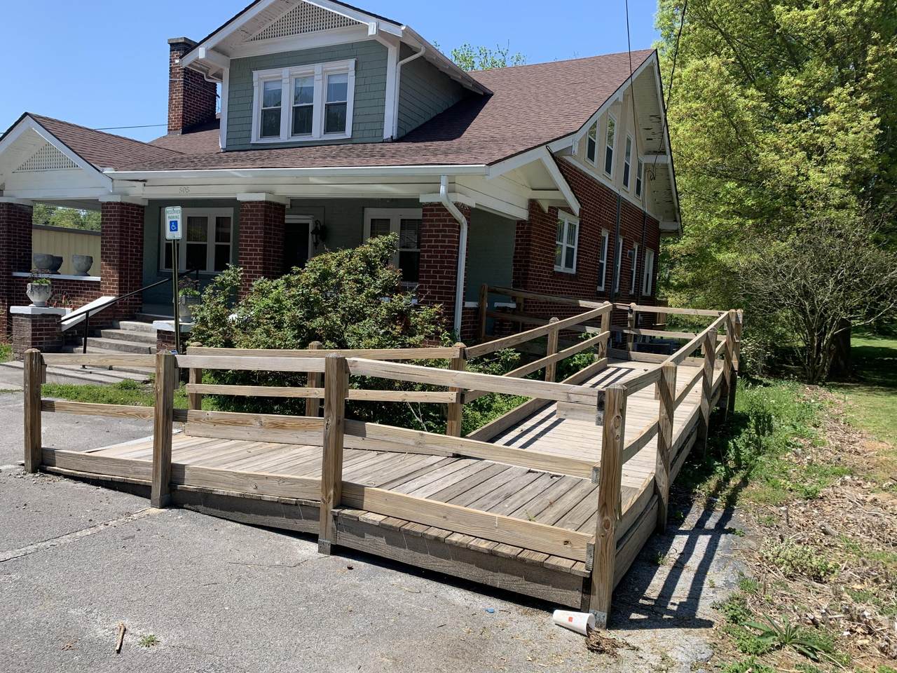 505 Tusculum Boulevard - Photo 1