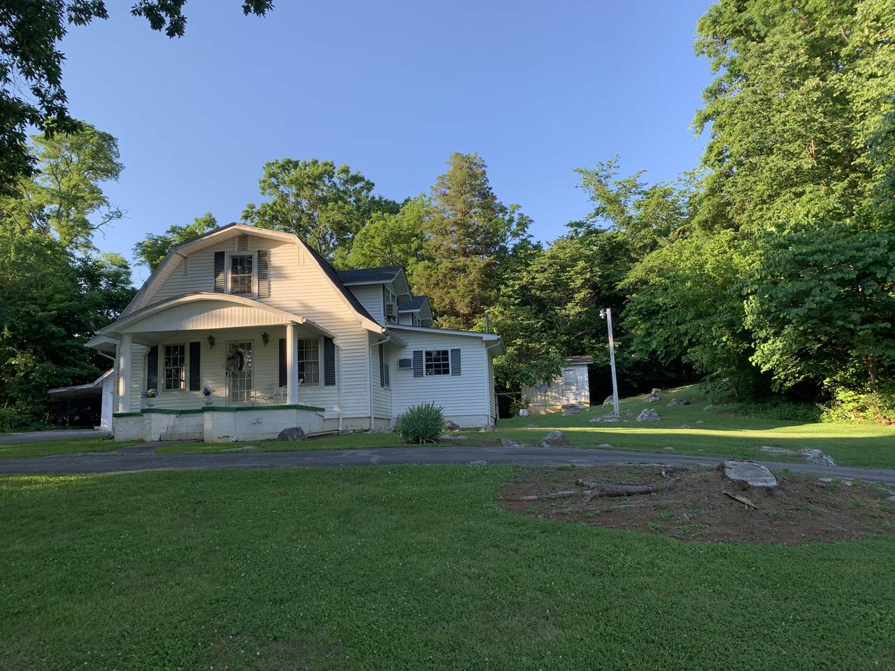 2506 Blue Springs Parkway - Photo 1