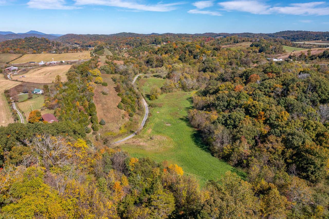 1376 Harold Cemetery Road - Photo 1