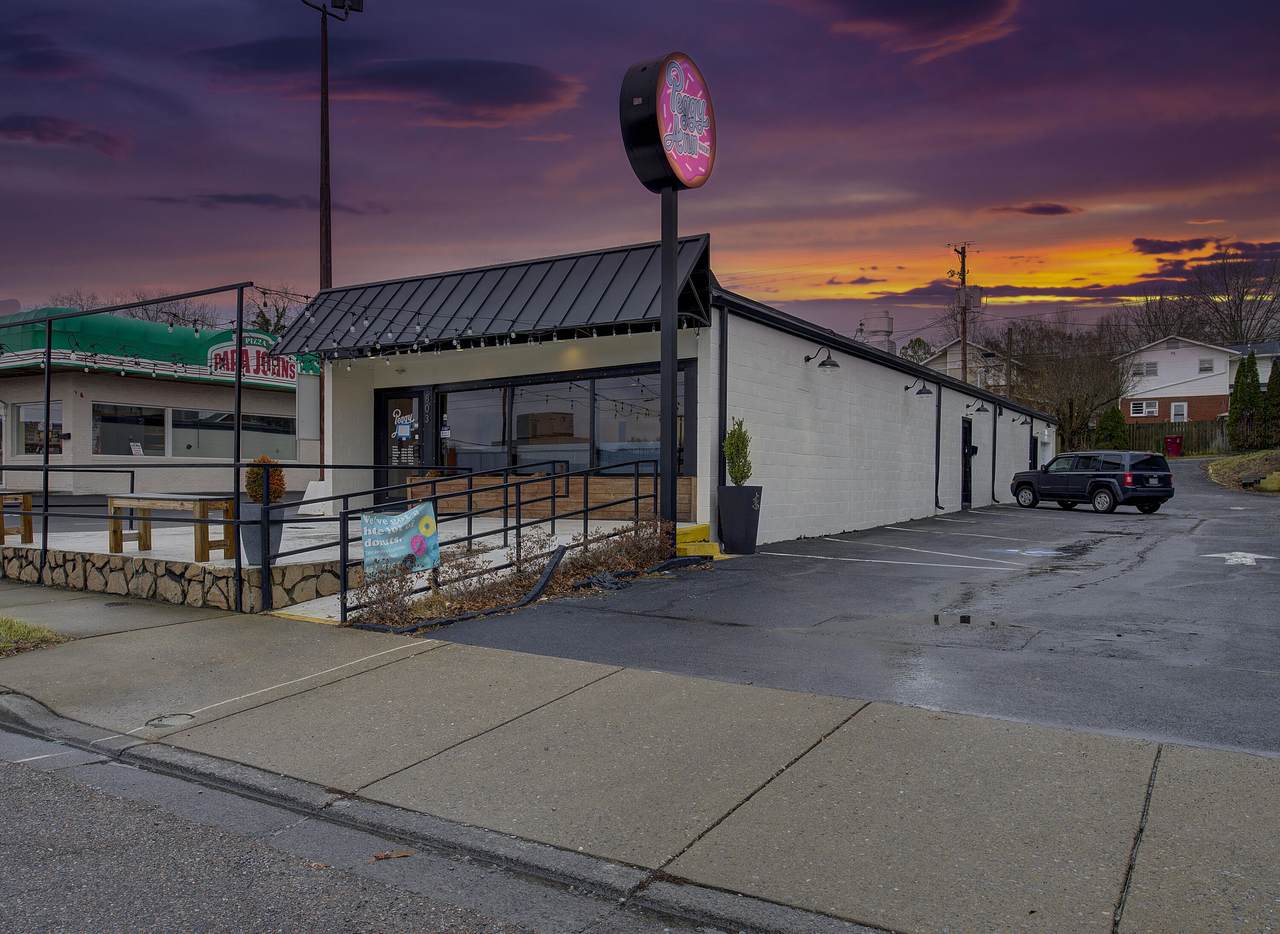 803 Walnut Street - Photo 1