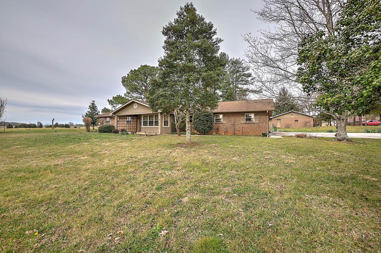 149 Hoard Road - Photo 1