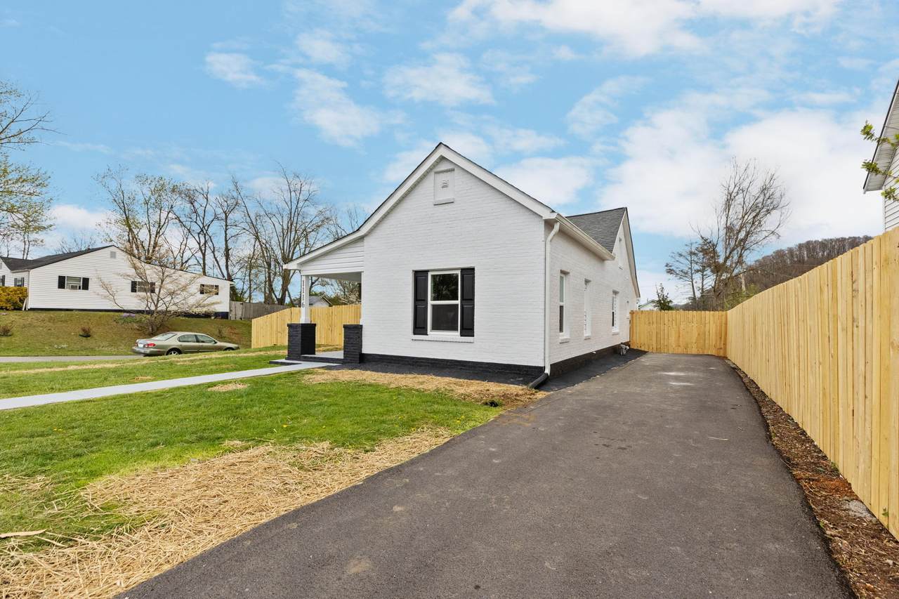 1116 Myrtle Avenue - Photo 1