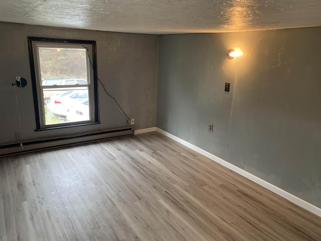 120 Winchester Court - Photo 1
