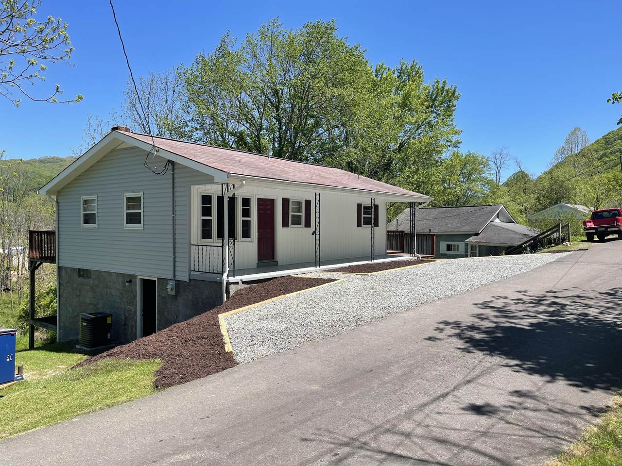 468 Atwood Street - Photo 1