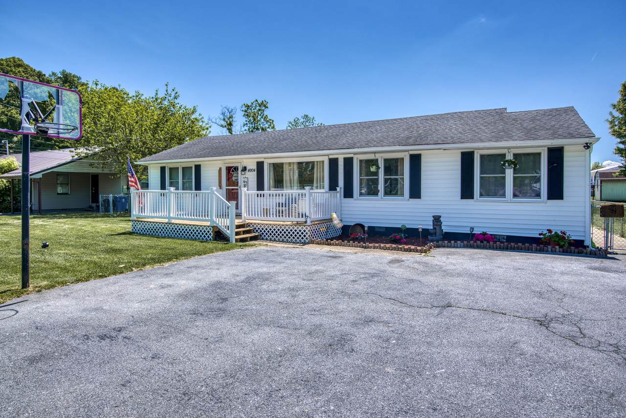 4904 Highway 126 - Photo 1
