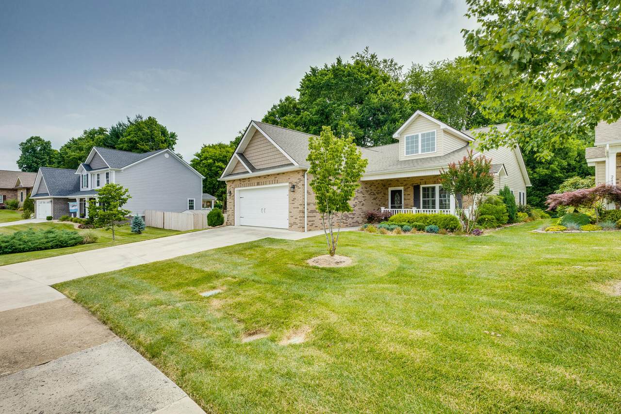 235 Anthurium Avenue - Photo 1
