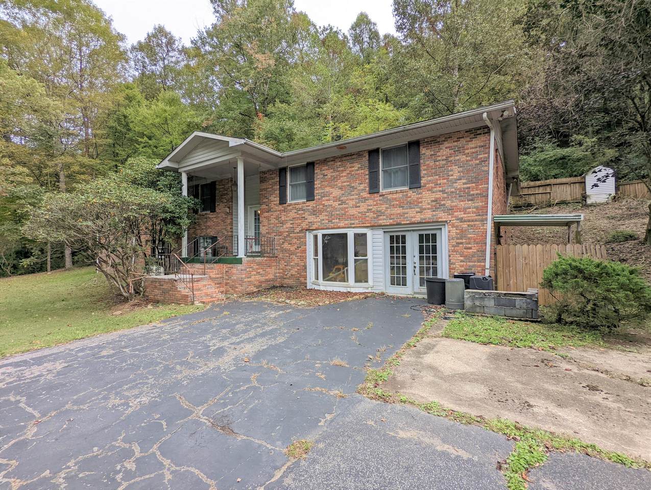 2008 Valley View Drive - Photo 1