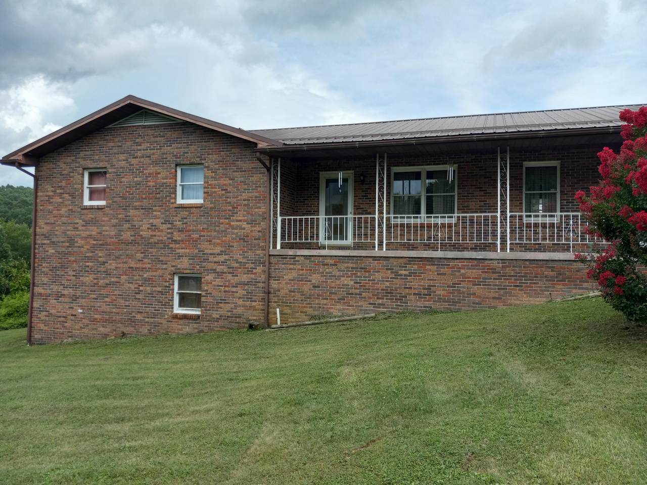 12415 Stafford Road - Photo 1