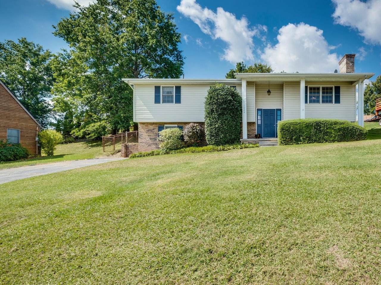 1024 Starling Drive - Photo 1