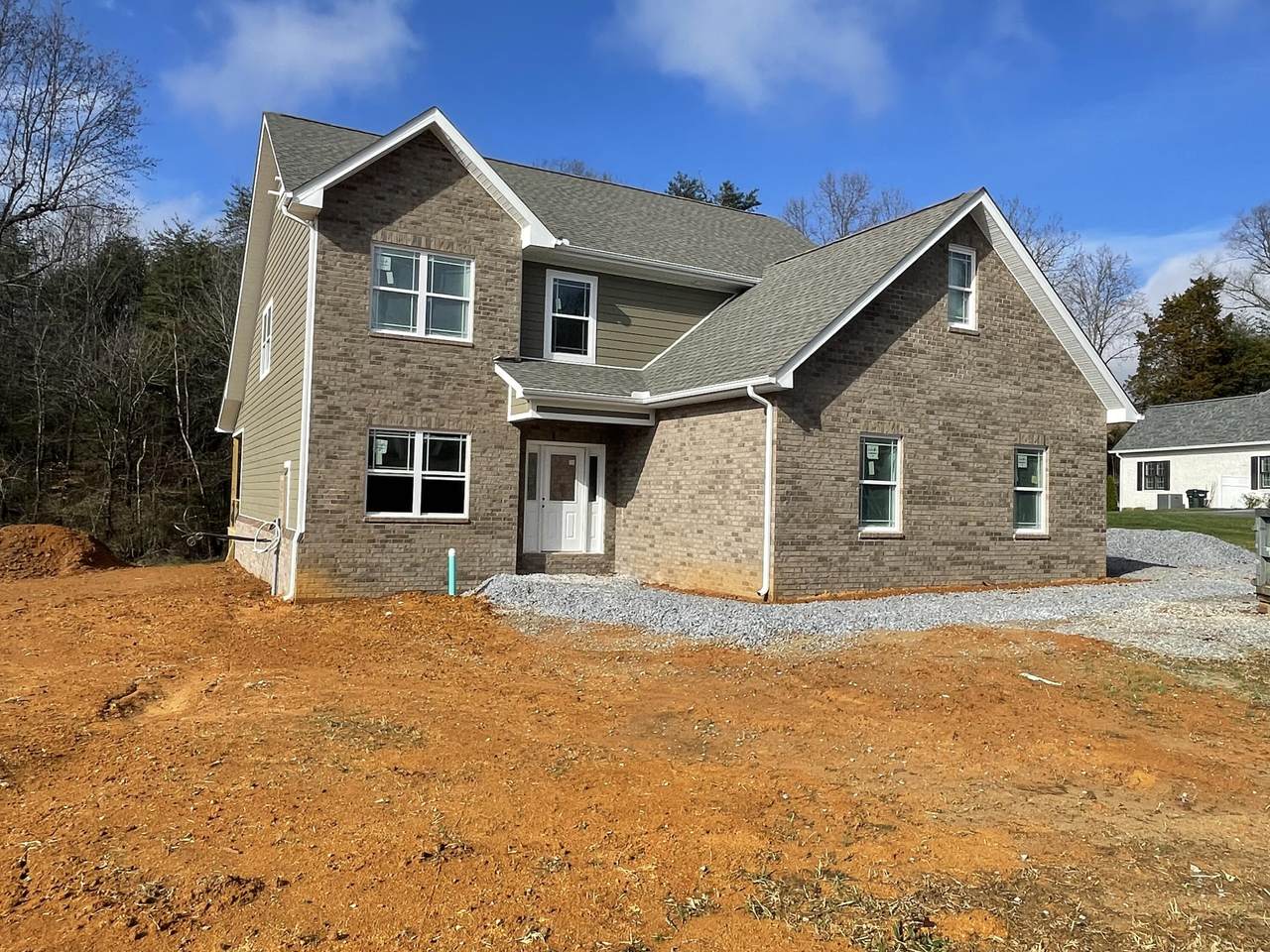 236 Bedford Circle - Photo 1