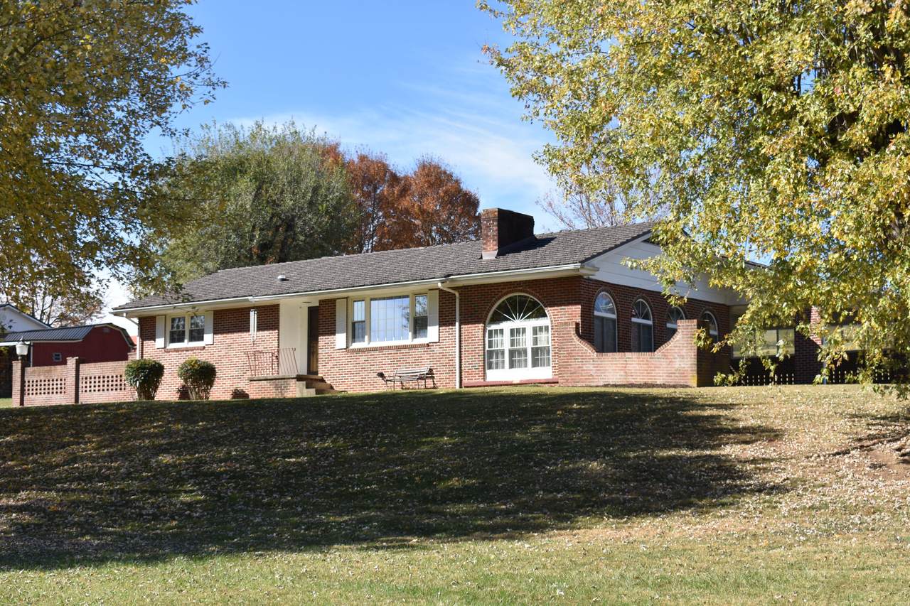 147 Parsons Circle - Photo 1