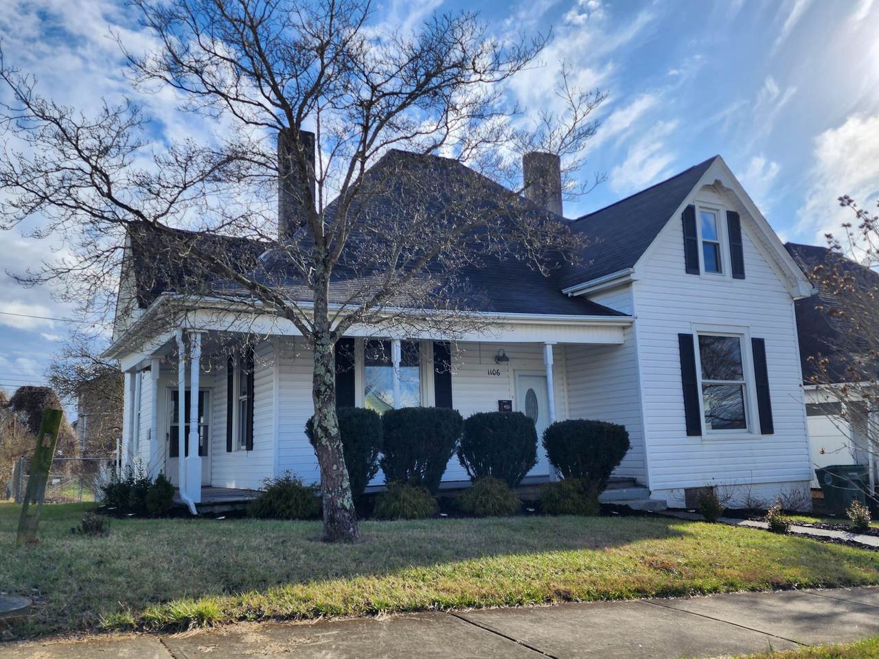 1106 Fairmount Ave - Photo 1