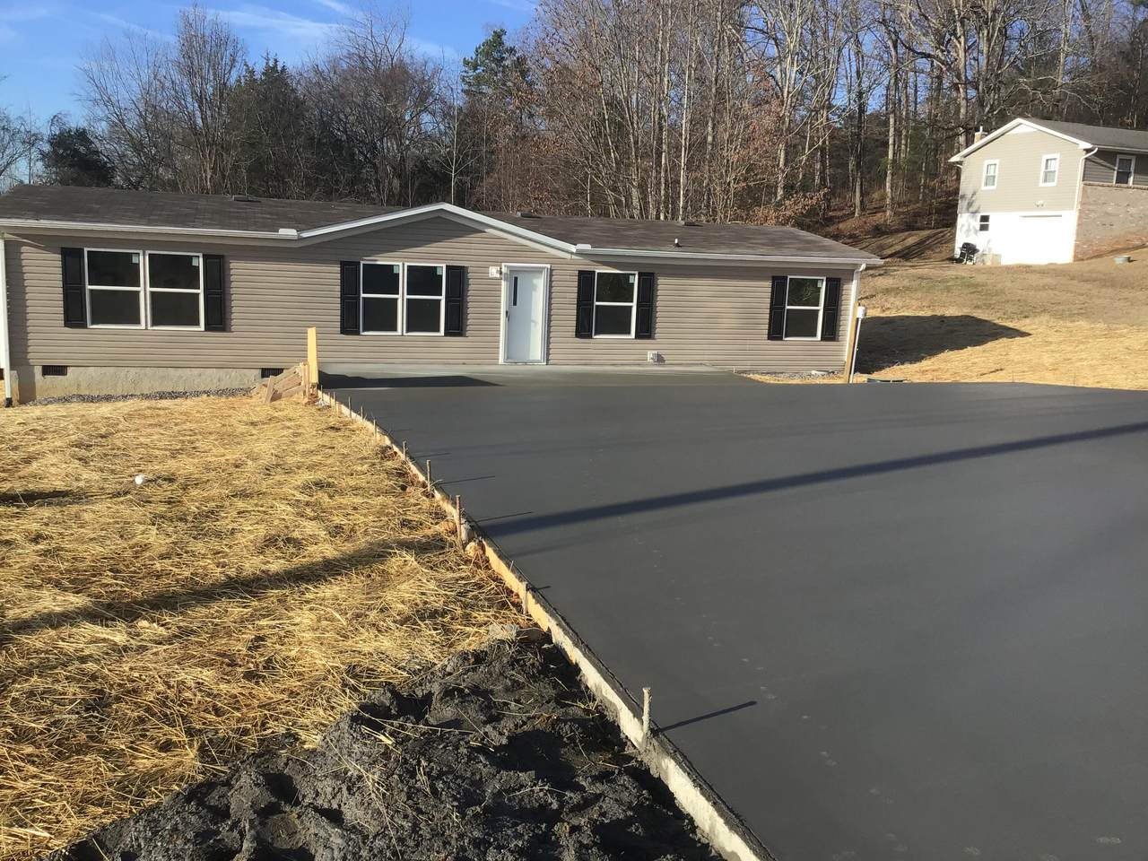 215 Westerly Drive - Photo 1