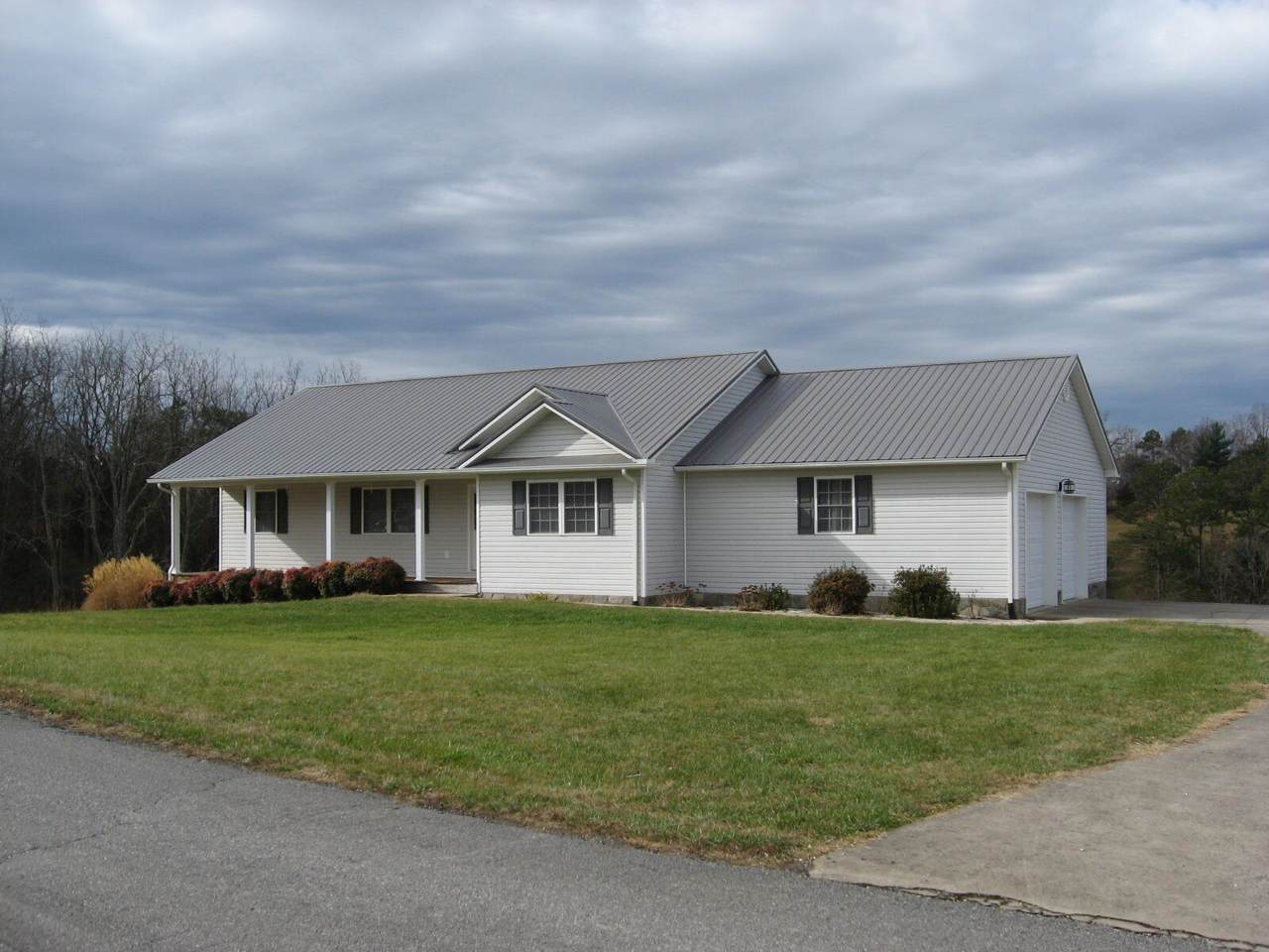 360 Keller Road - Photo 1