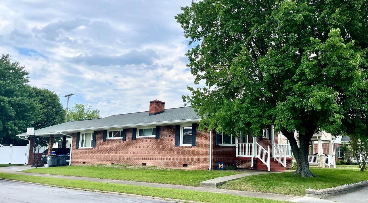 247 Carver Street - Photo 1
