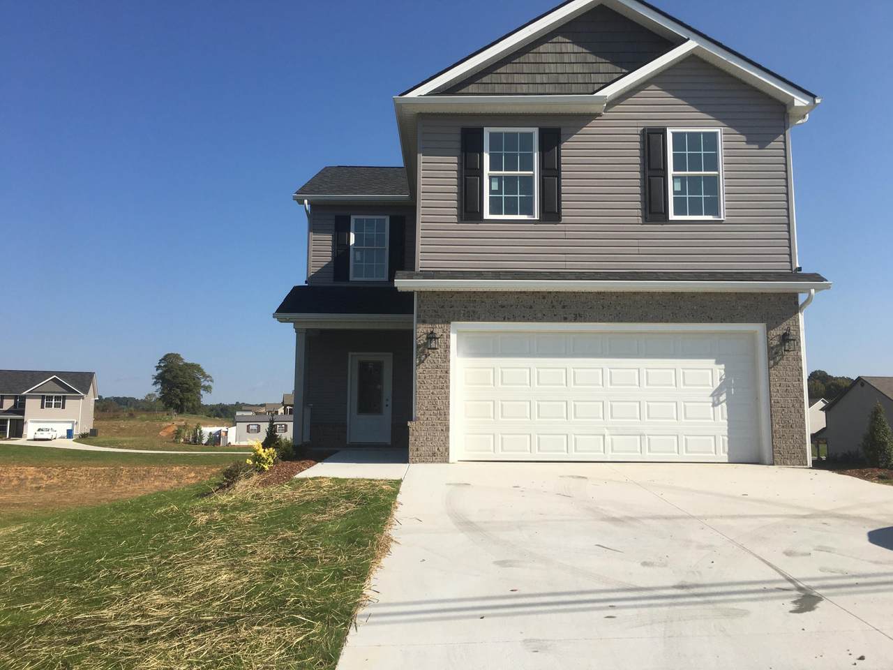 1530 College St - Photo 1