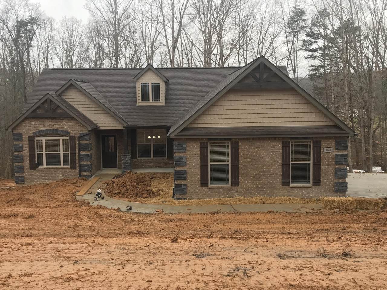 164 River Pointe Drive - Photo 1