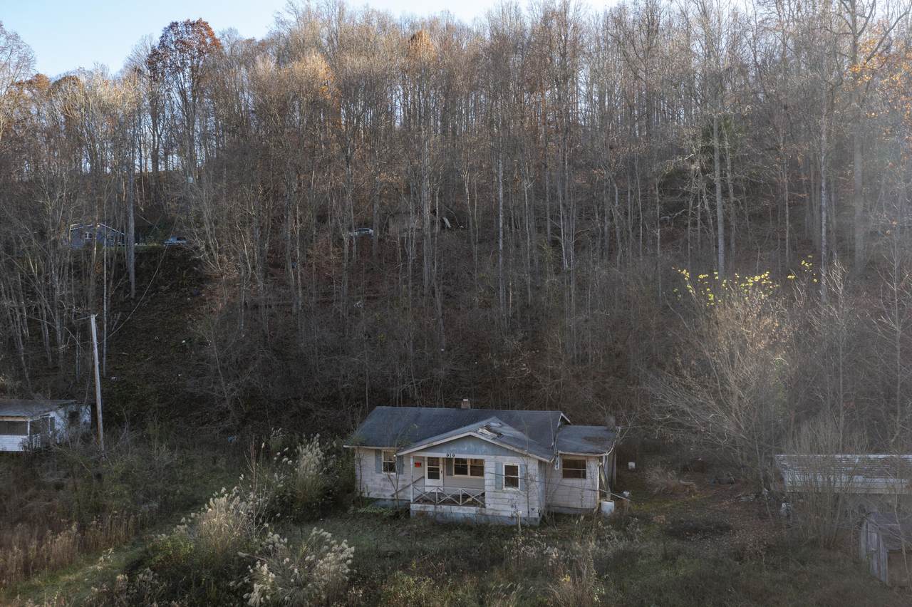 919 Old Blairs Gap Road - Photo 1