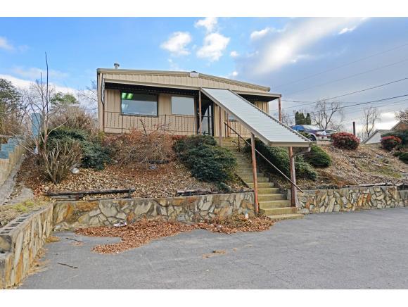 1100 Snapps Ferry Rd - Photo 1